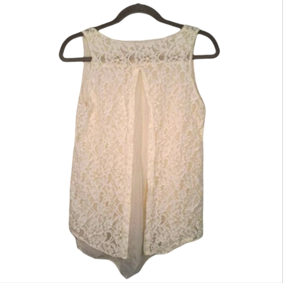 Dolce Ragazza Silk and Lace Split Back sleeveless Blouse Size Medium - Picture 2 of 7